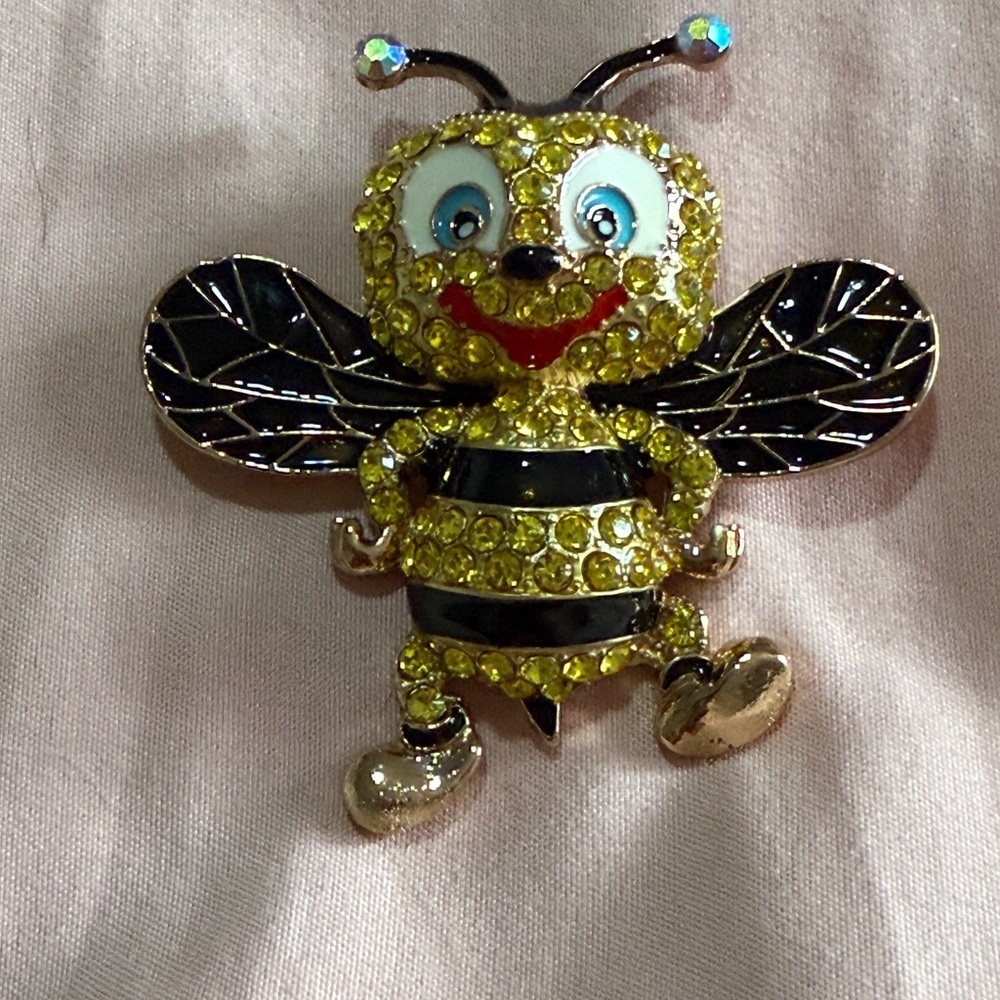 Bee Pin Rhinestone NWT - Picture 2 of 5